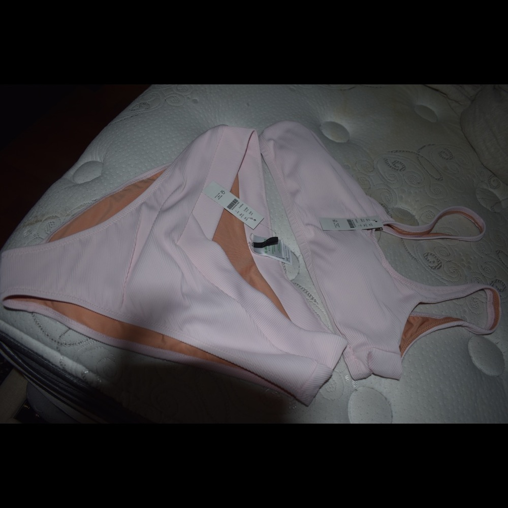 New with tags J Crew Bikini Pink